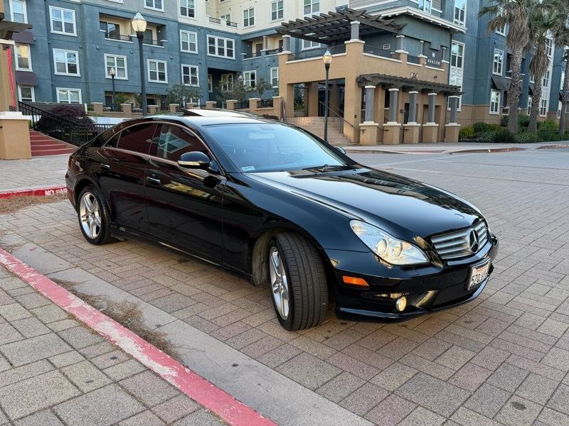 Mercedes-Benz CLS-Class CLS500 4-Door Coupe 2006
