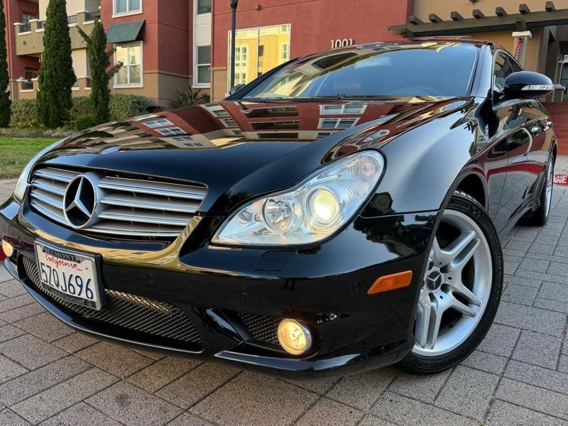 Mercedes-Benz CLS-Class CLS500 4-Door Coupe 2006