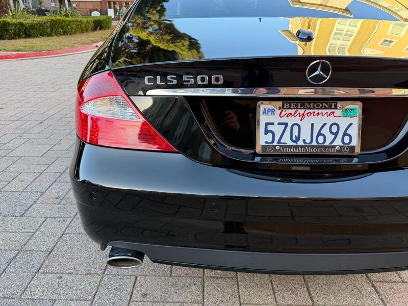 Mercedes-Benz CLS-Class CLS500 4-Door Coupe 2006
