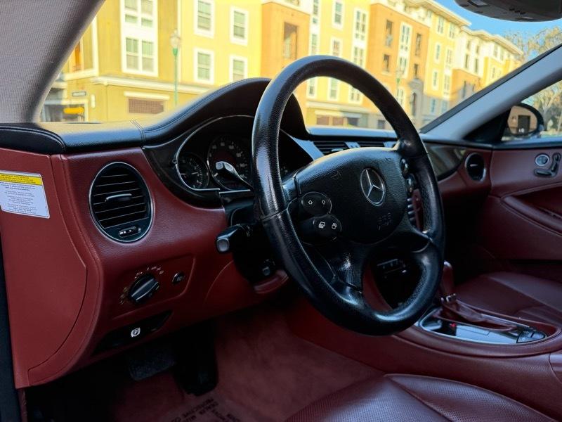 Mercedes-Benz CLS-Class CLS500 4-Door Coupe 2006