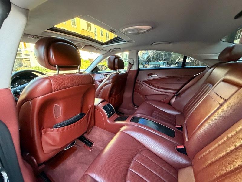 Mercedes-Benz CLS-Class CLS500 4-Door Coupe 2006