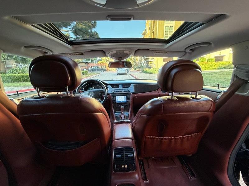 Mercedes-Benz CLS-Class CLS500 4-Door Coupe 2006