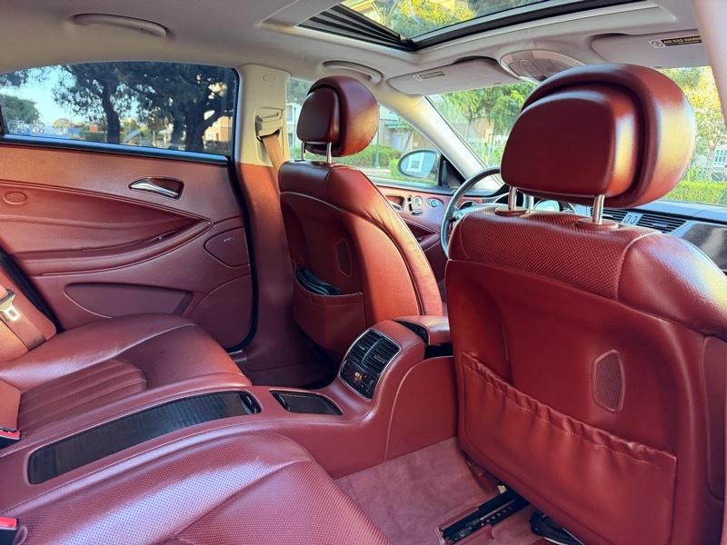Mercedes-Benz CLS-Class CLS500 4-Door Coupe 2006