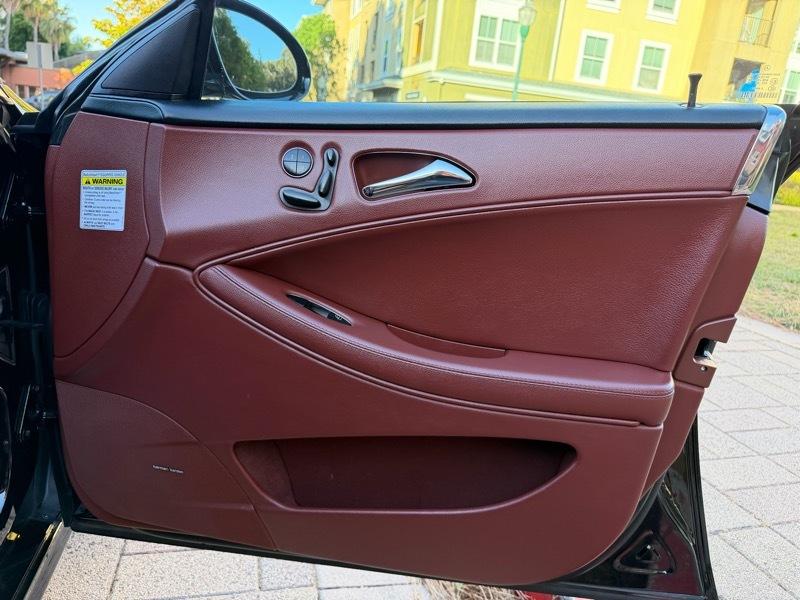 Mercedes-Benz CLS-Class CLS500 4-Door Coupe 2006