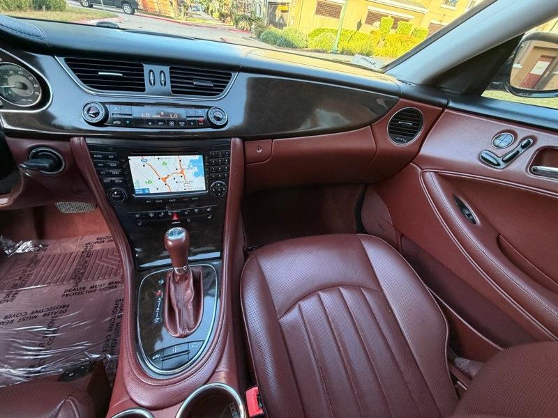 Mercedes-Benz CLS-Class CLS500 4-Door Coupe 2006