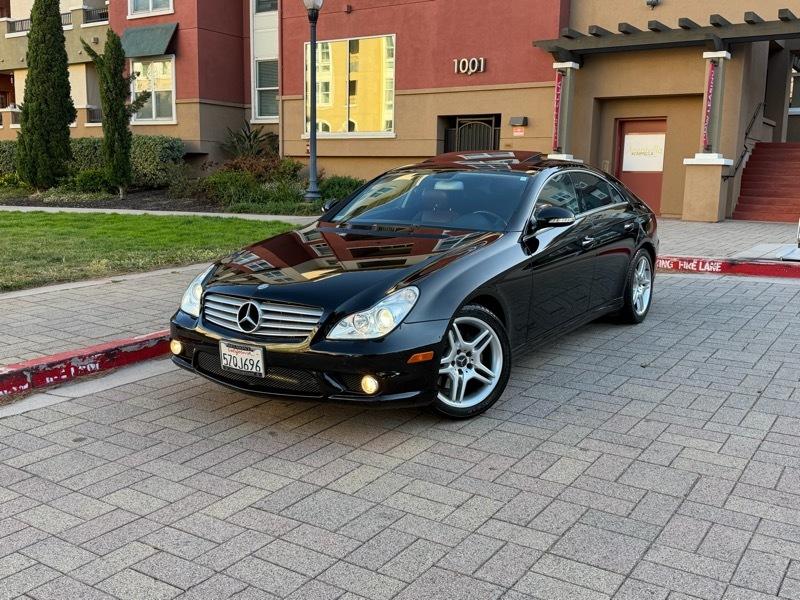 Mercedes-Benz CLS-Class CLS500 4-Door Coupe 2006
