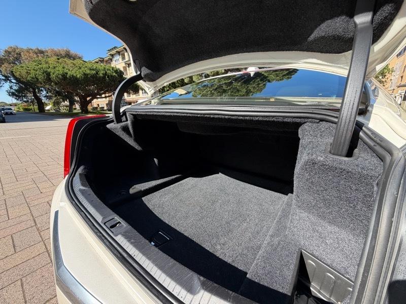 Cadillac ATS 2.0L Turbo Luxury RWD 2013