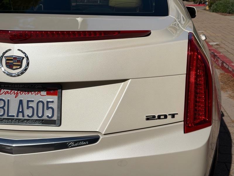 Cadillac ATS 2.0L Turbo Luxury RWD 2013