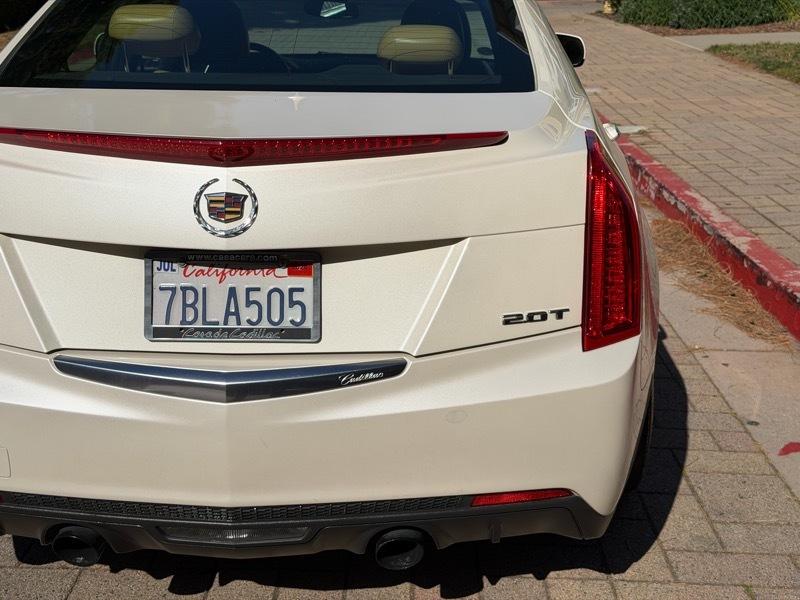 Cadillac ATS 2.0L Turbo Luxury RWD 2013