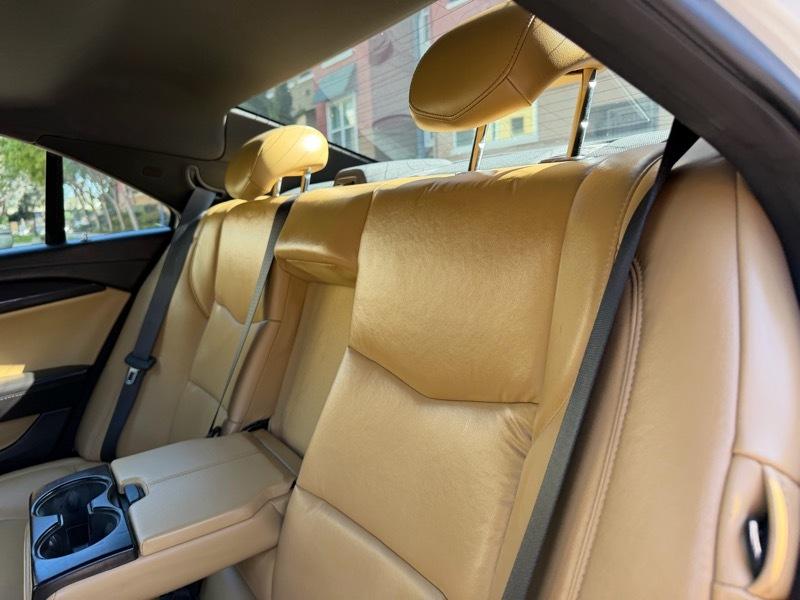 Cadillac ATS 2.0L Turbo Luxury RWD 2013