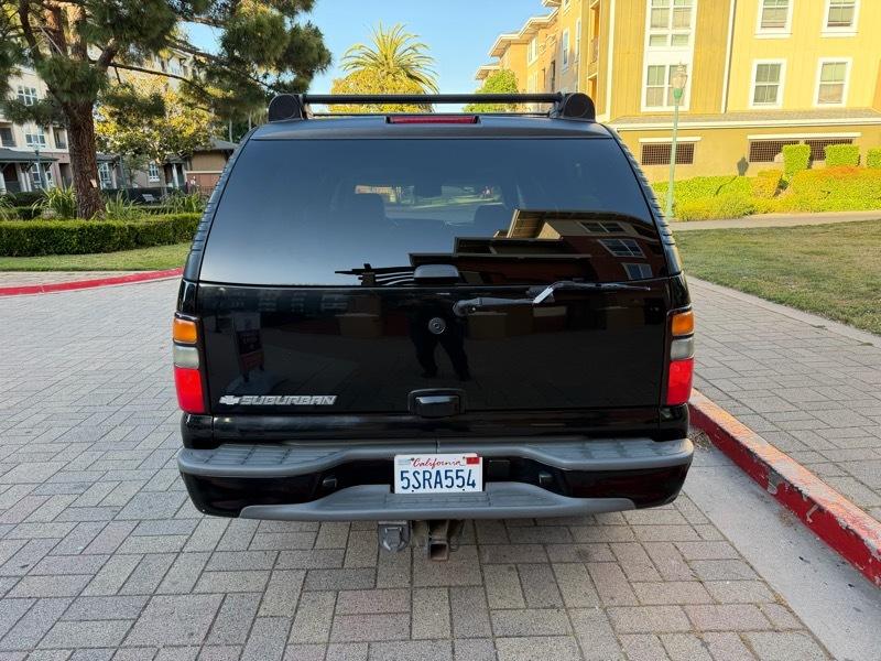 Chevrolet Suburban 4dr 1500 4WD Z71 2006