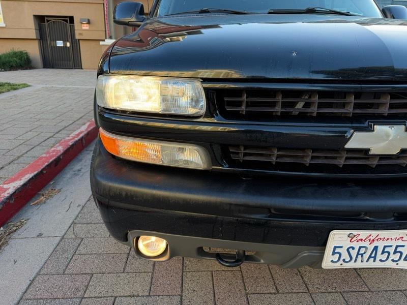 Chevrolet Suburban 4dr 1500 4WD Z71 2006