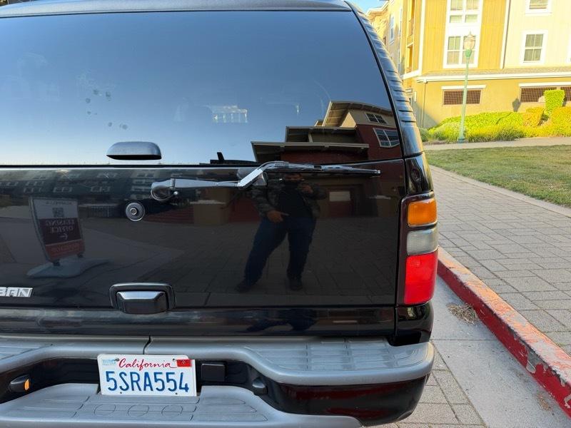 Chevrolet Suburban 4dr 1500 4WD Z71 2006