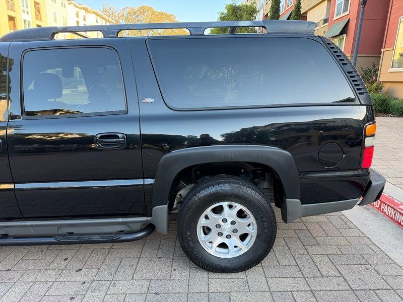 Chevrolet Suburban 4dr 1500 4WD Z71 2006