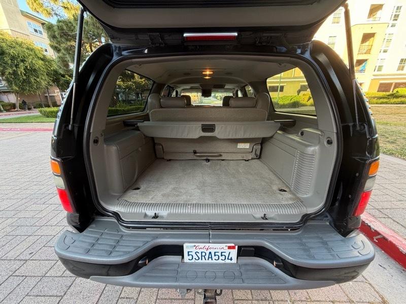 Chevrolet Suburban 4dr 1500 4WD Z71 2006