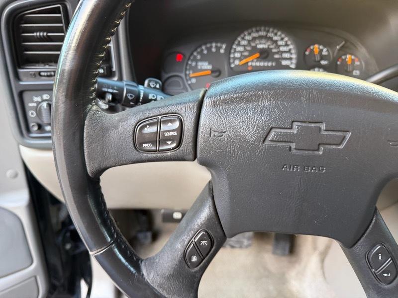 Chevrolet Suburban 4dr 1500 4WD Z71 2006