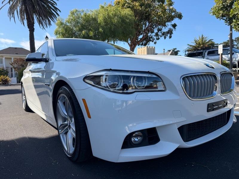 BMW 5-Series 550i 2015