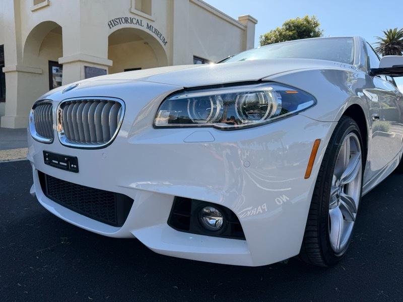 BMW 5-Series 550i 2015