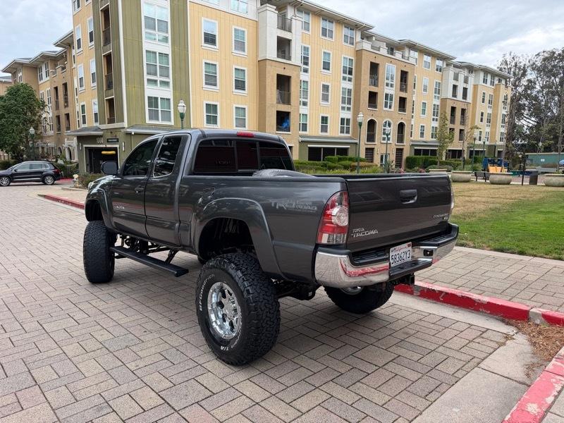 Toyota Tacoma PreRunner Access Cab V6 Auto 2WD 2013