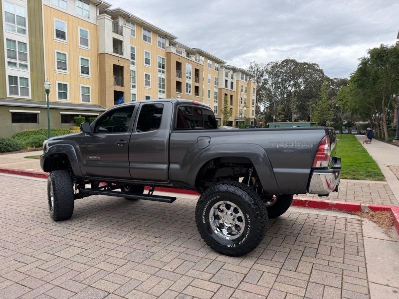 Toyota Tacoma PreRunner Access Cab V6 Auto 2WD 2013