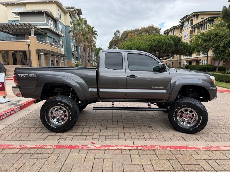 Toyota Tacoma PreRunner Access Cab V6 Auto 2WD 2013