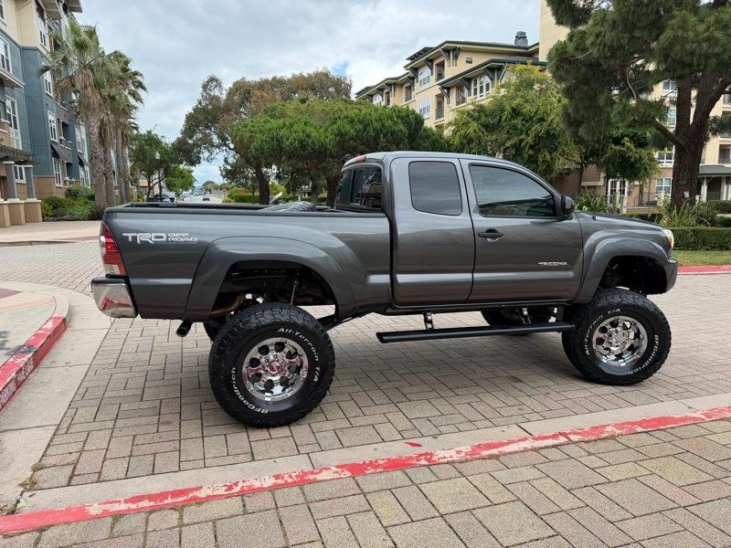 Toyota Tacoma PreRunner Access Cab V6 Auto 2WD 2013