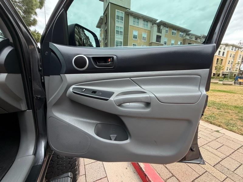 Toyota Tacoma PreRunner Access Cab V6 Auto 2WD 2013