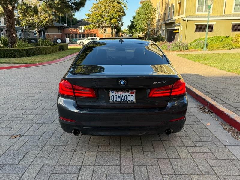 BMW 5-Series 530i 2017