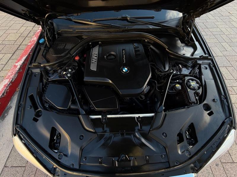 BMW 5-Series 530i 2017