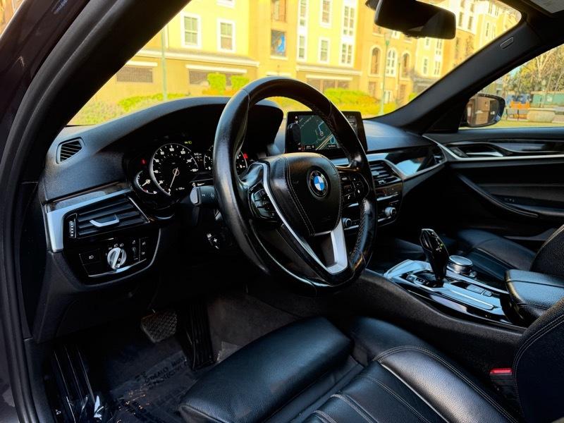 BMW 5-Series 530i 2017