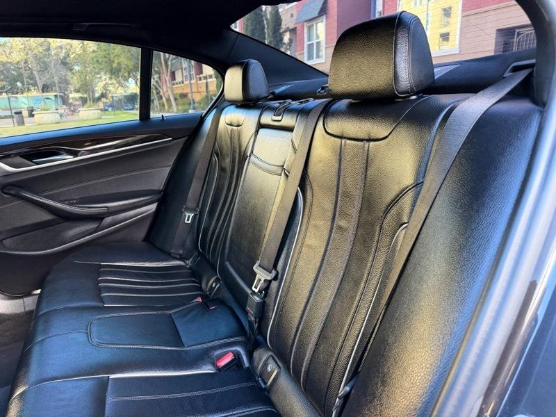 BMW 5-Series 530i 2017