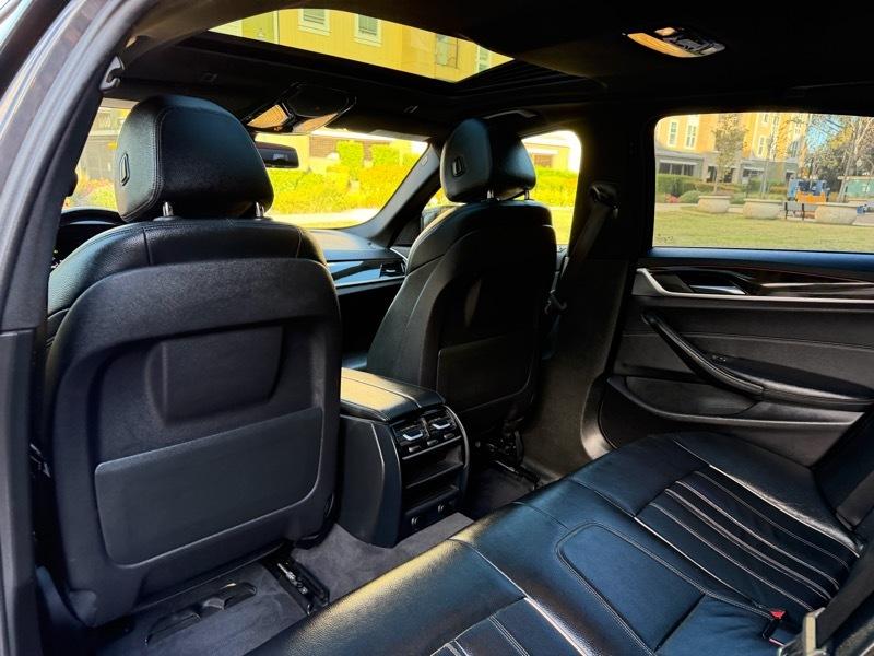 BMW 5-Series 530i 2017