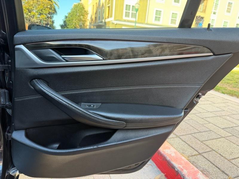 BMW 5-Series 530i 2017