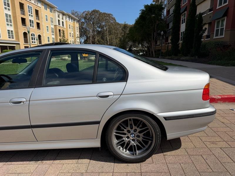 BMW 5-Series 540i 1999