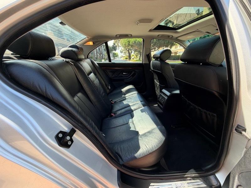 BMW 5-Series 540i 1999