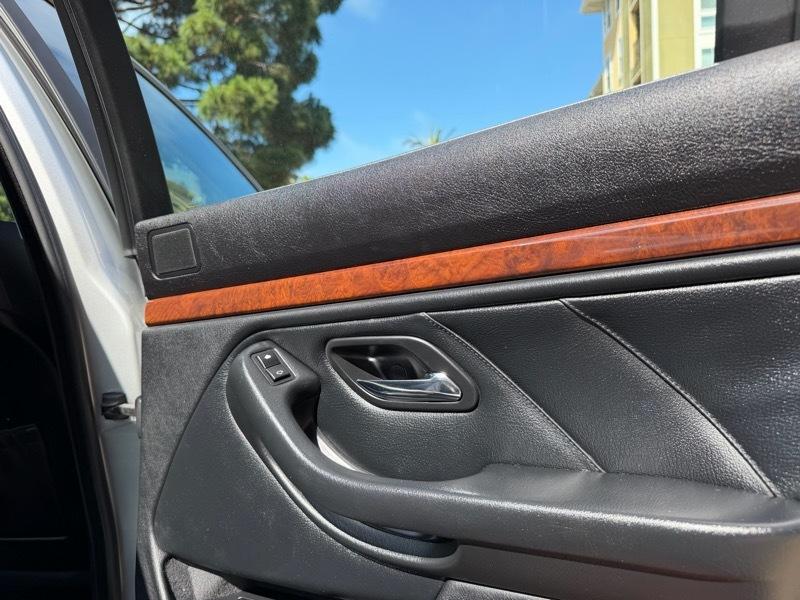 BMW 5-Series 540i 1999
