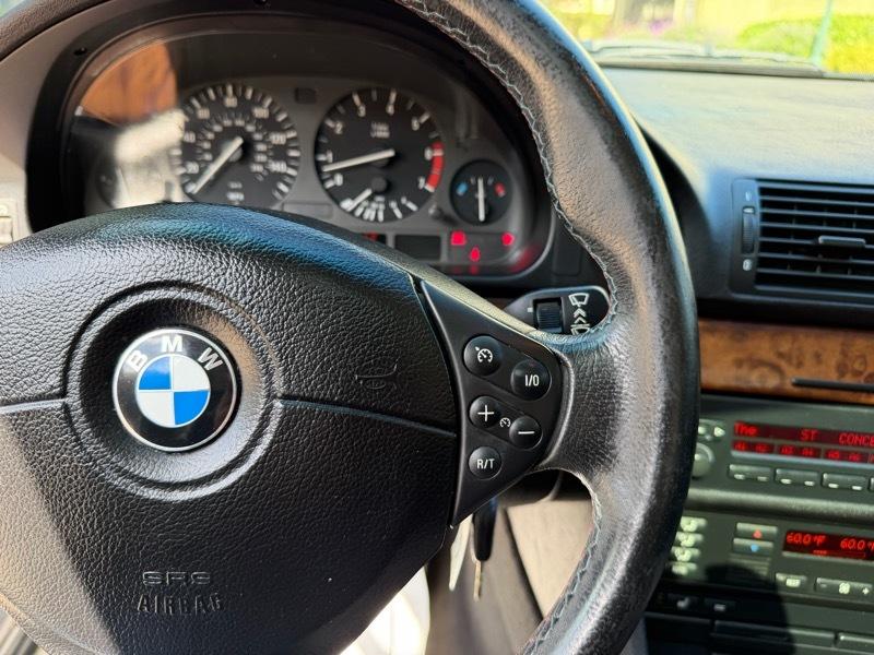 BMW 5-Series 540i 1999