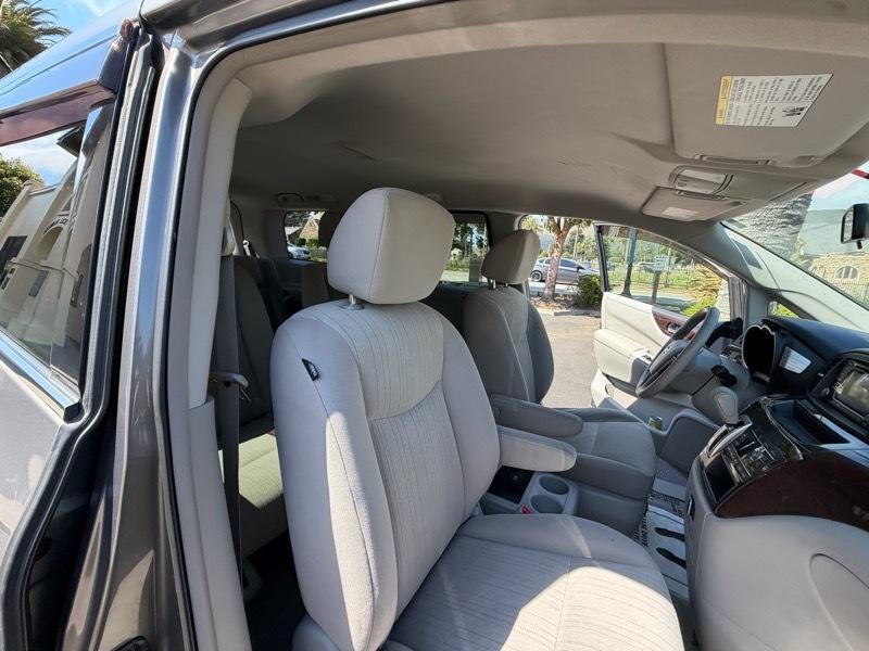 Nissan Quest SV 2015