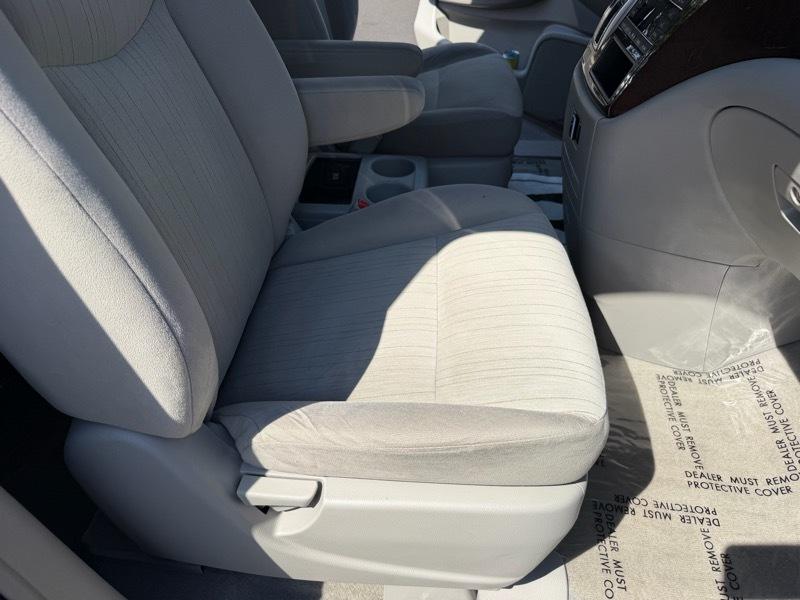 Nissan Quest SV 2015