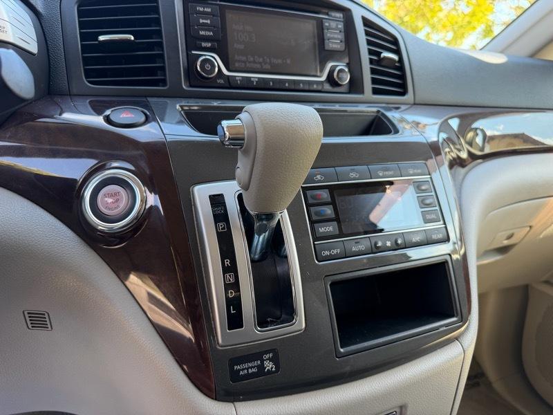 Nissan Quest SV 2015
