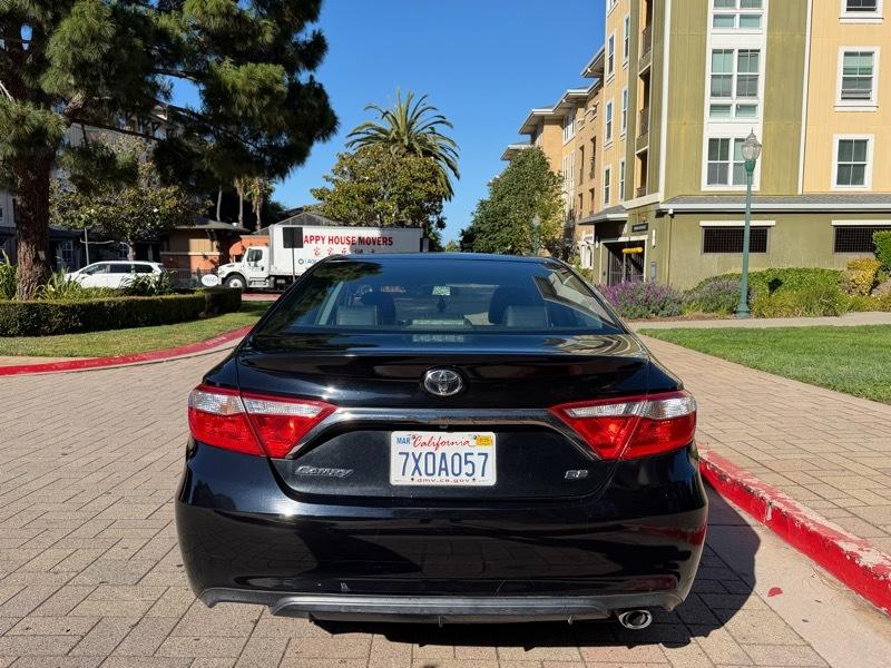Toyota Camry SE 2017