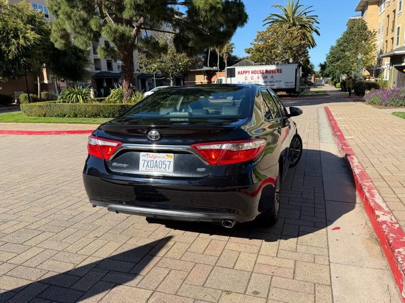 Toyota Camry SE 2017