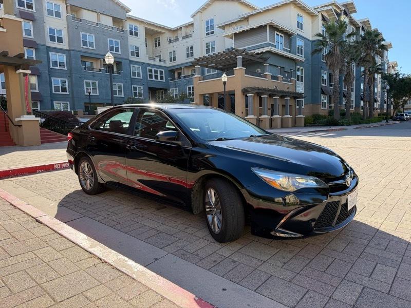 Toyota Camry SE 2017
