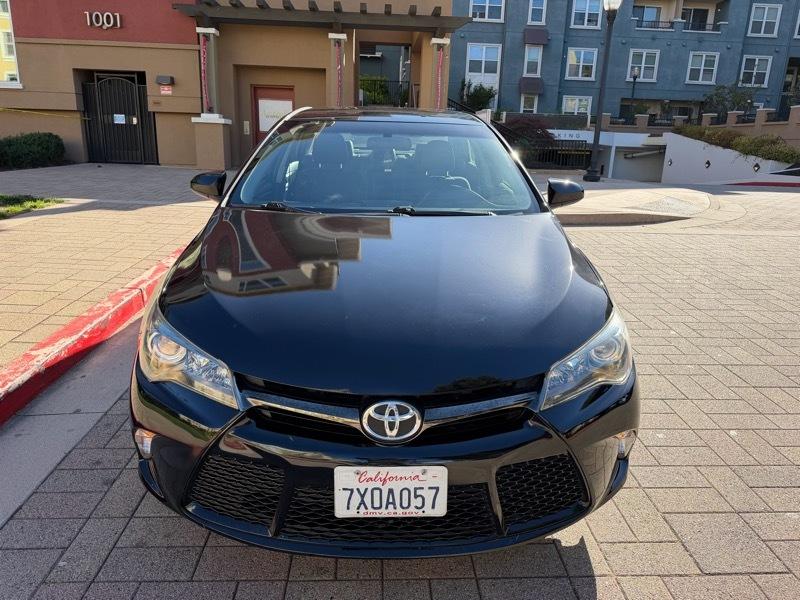 Toyota Camry SE 2017