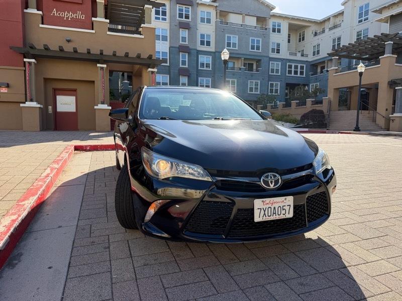 Toyota Camry SE 2017