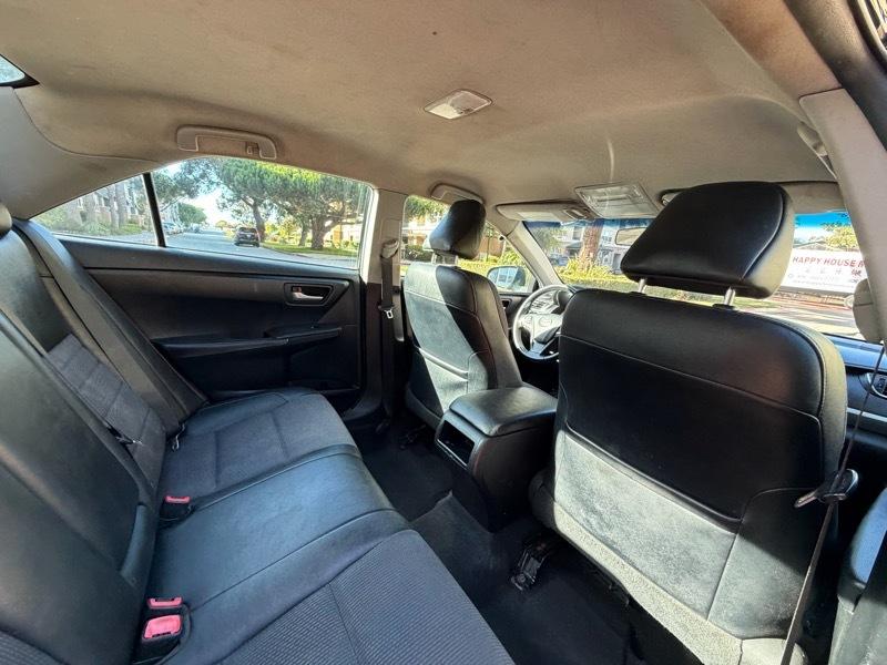 Toyota Camry SE 2017