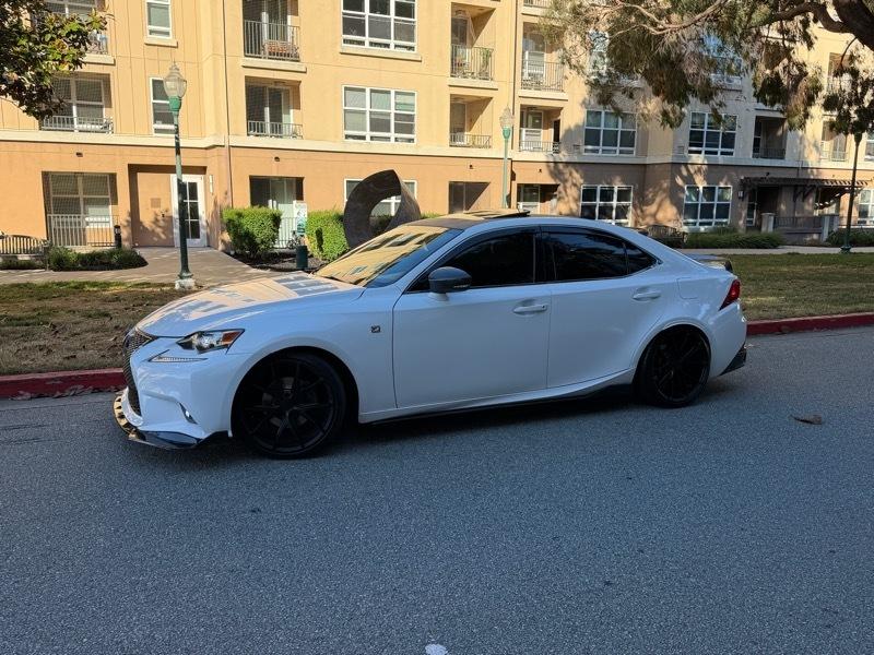 Lexus IS 250 RWD 2015