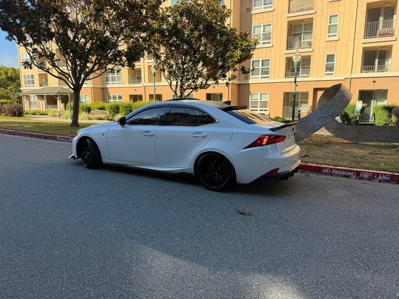 Lexus IS 250 RWD 2015
