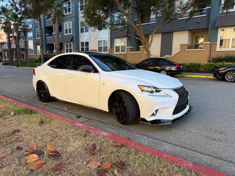 Lexus IS 250 RWD 2015