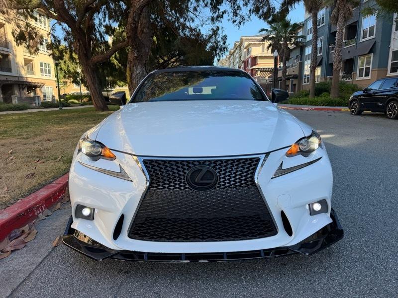 Lexus IS 250 RWD 2015